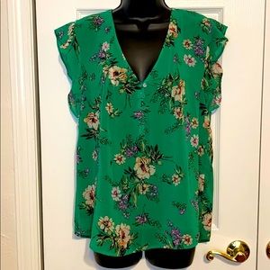 NWT Daniel Rainn Flutter Sleeve Blouse size S